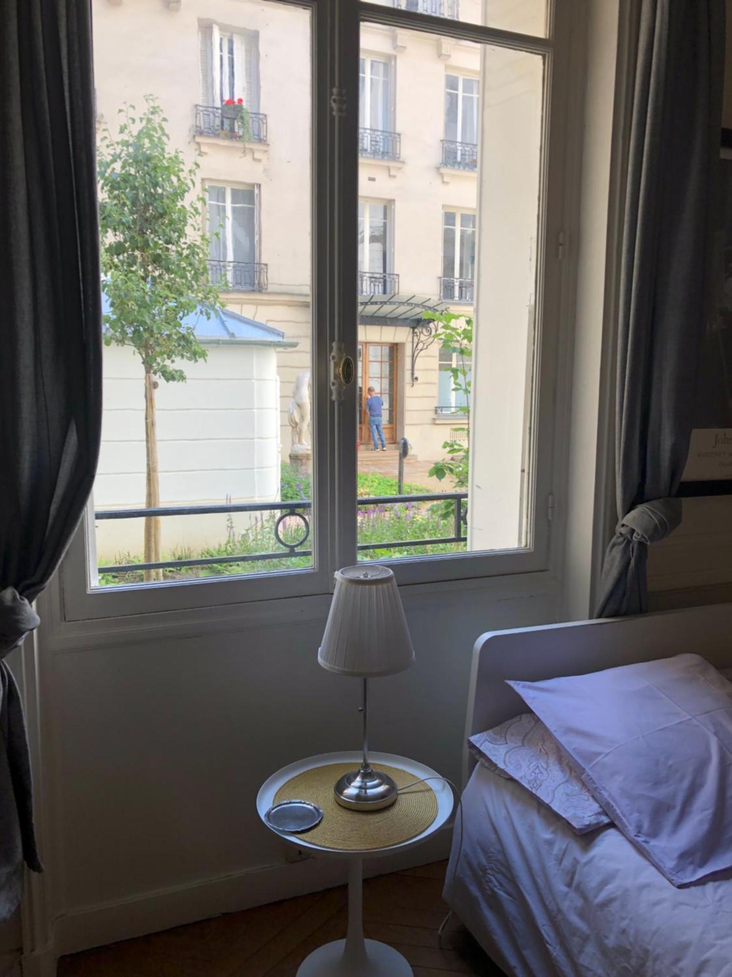 Studio A Paris Pres Du Pont Mirabeau Et Tour Eiffel Exterior photo